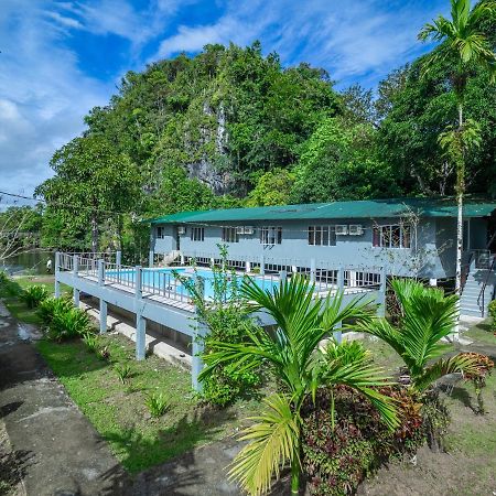 Benarat Lodge ムル エクステリア 写真
