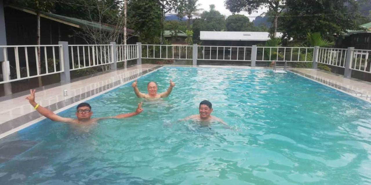Benarat Lodge ムル エクステリア 写真