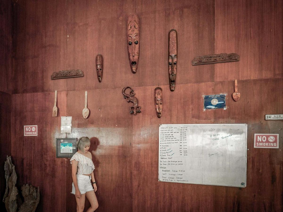 Benarat Lodge ムル エクステリア 写真