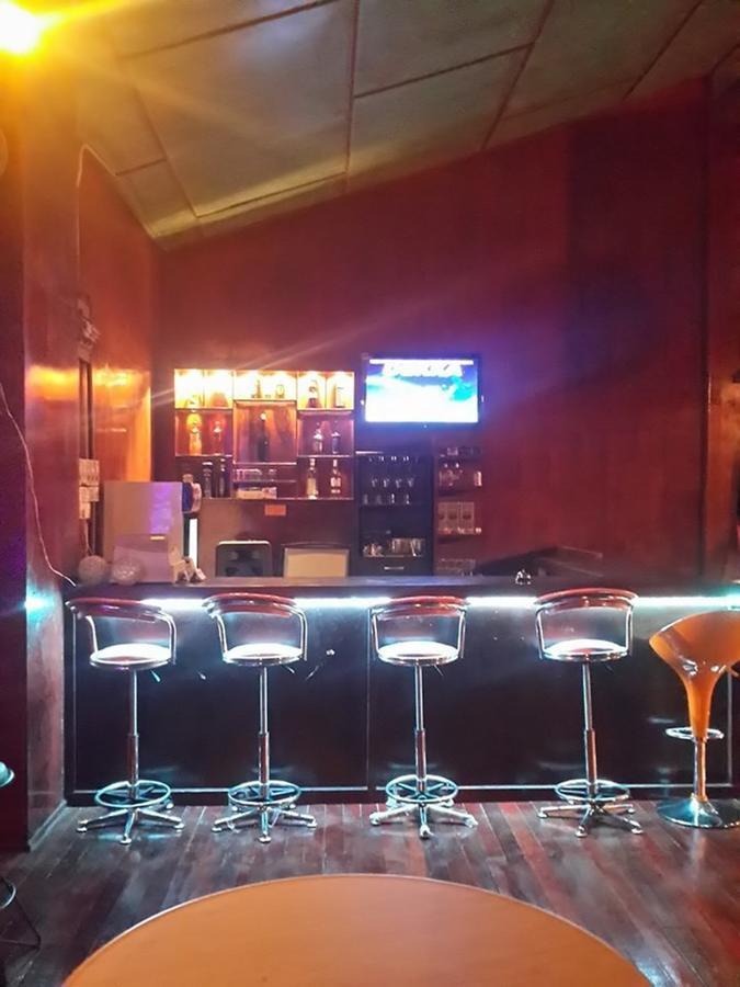 Benarat Lodge ムル エクステリア 写真