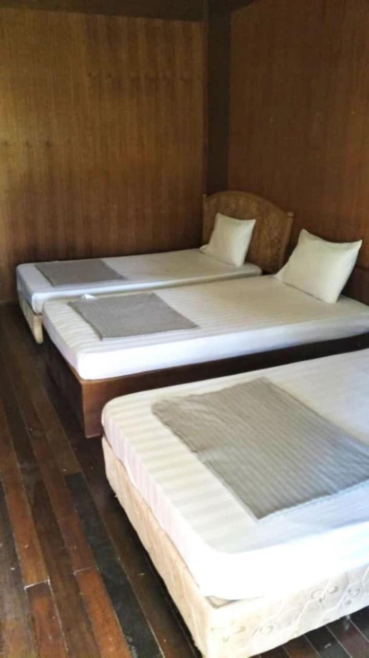 Benarat Lodge ムル エクステリア 写真